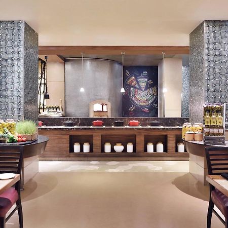 Courtyard By Marriott Chennai Hotel Kültér fotó