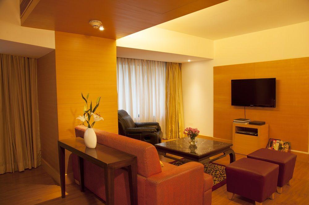 Courtyard By Marriott Chennai Hotel Kültér fotó