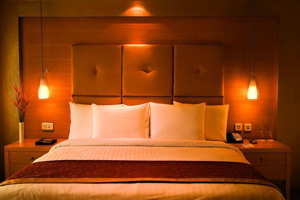 Courtyard By Marriott Chennai Hotel Kültér fotó