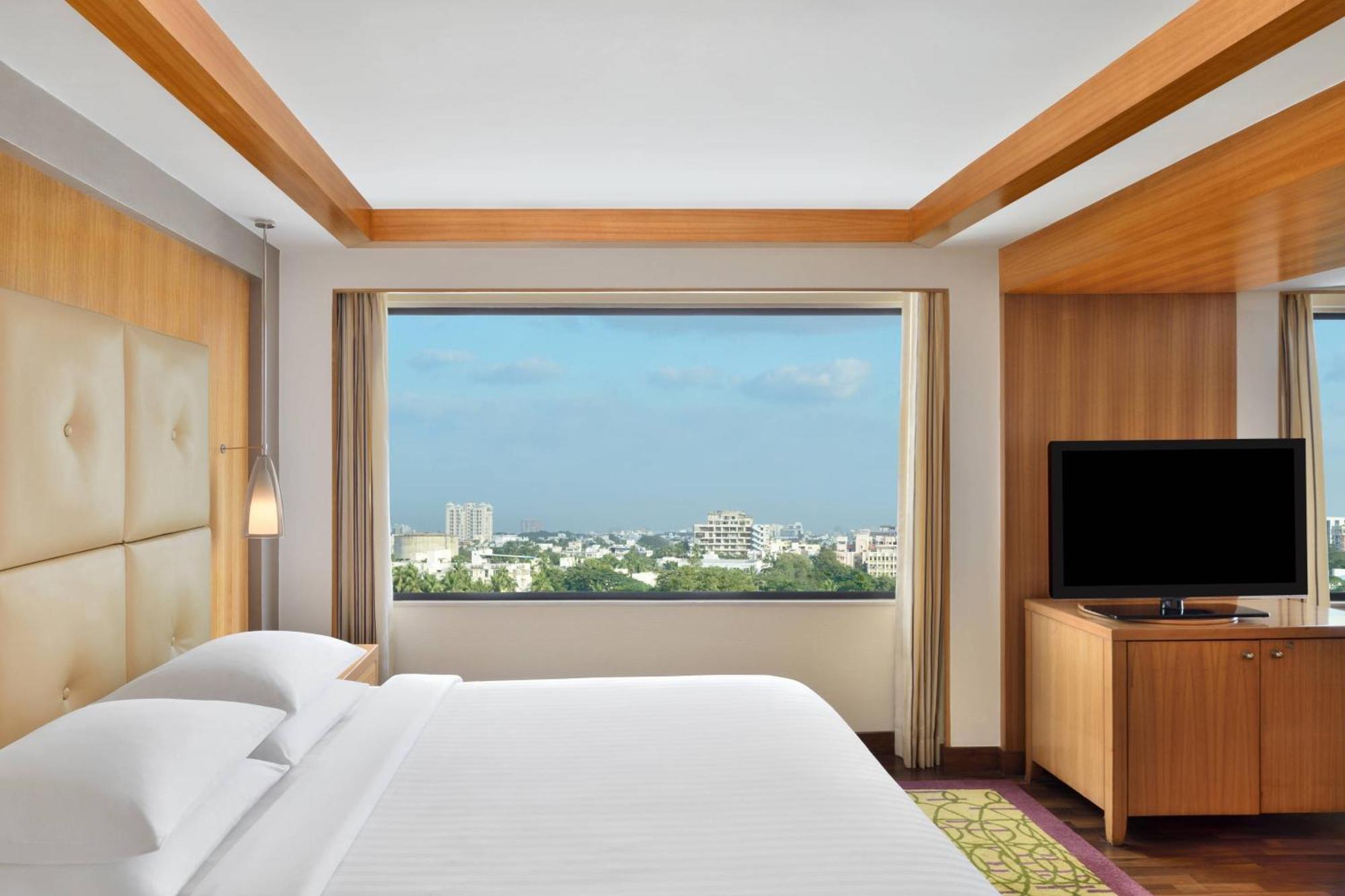 Courtyard By Marriott Chennai Hotel Kültér fotó