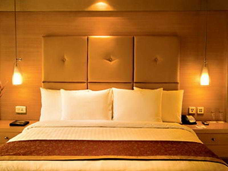 Courtyard By Marriott Chennai Hotel Kültér fotó